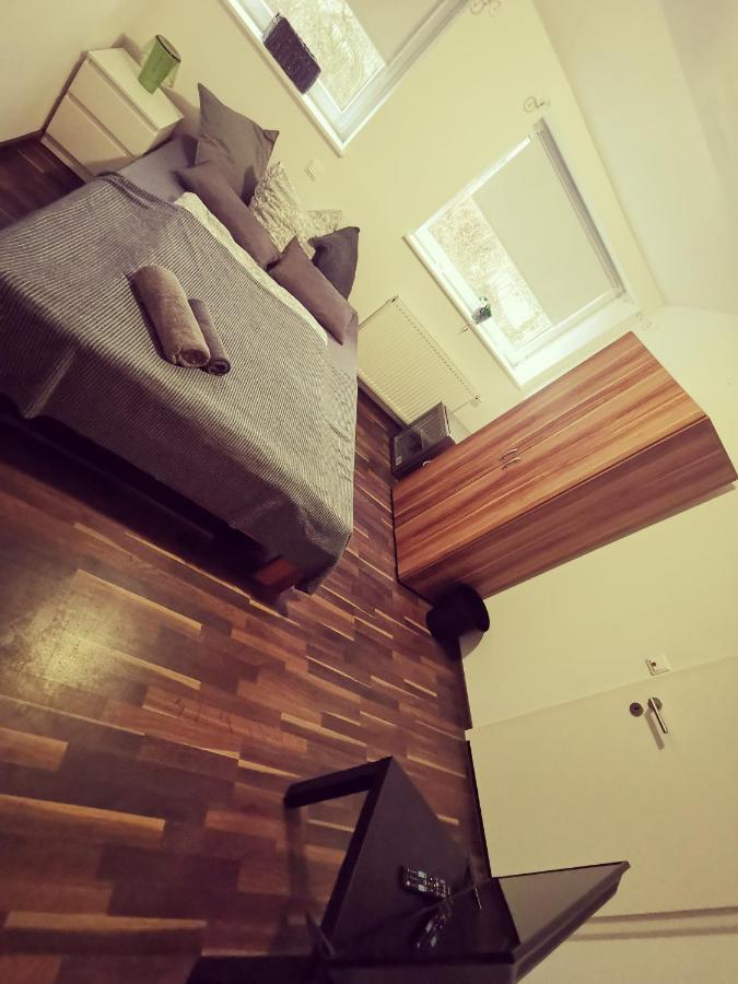 Stedinger Landhotel & Cafe Berne Εξωτερικό φωτογραφία